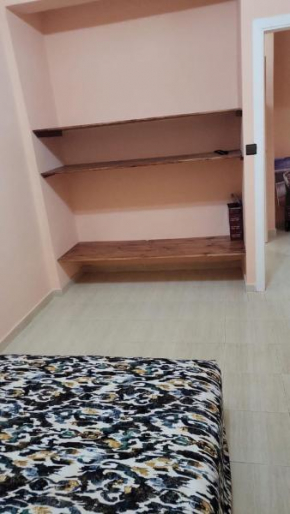 شقة ممتازة باسكان الشعبي طريق مهدية تتوفر على جميع وسائل الراحة